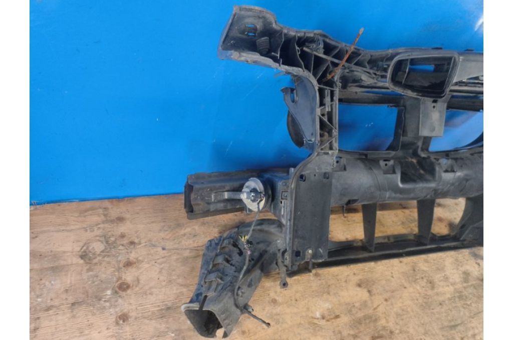 51647058594 | Pas przedni BMW 3 SERIES (E90-E93) 2005–2014 (380959) - Zdjęcie 10