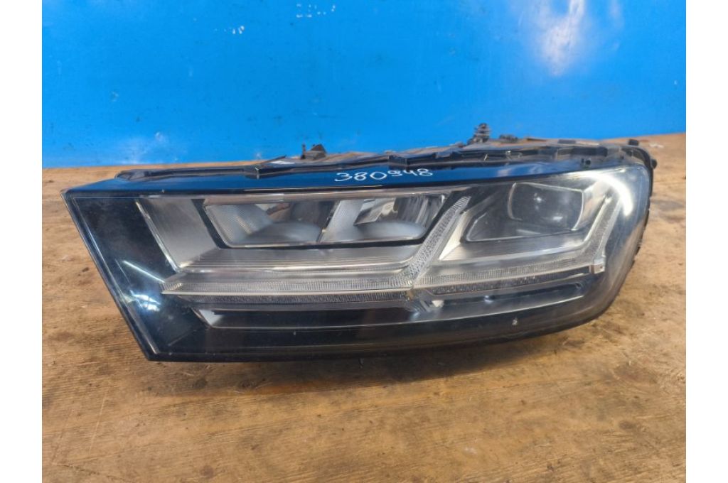 4M0 941 033 B | Reflektor Lampa przednia lew. AUDI Q7 15-19 (380948)