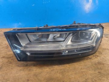 Reflektor Lampa przednia lew. AUDI Q7 15-19