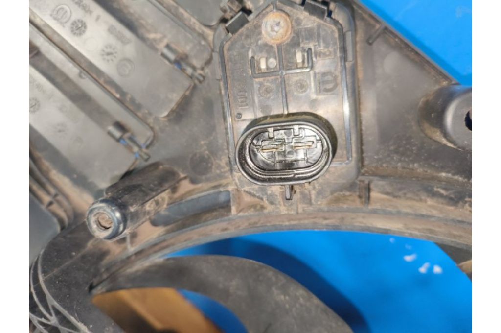 68360299AA | dyfuzor wentylatora chłodnicy głównej JEEP RENEGADE (BU) 14- (381024) - Zdjęcie 6