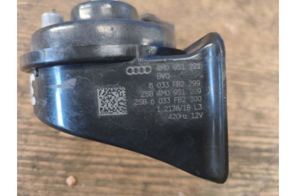 4M0 951 221 | Syrena (klakson) AUDI Q7 15-19 (381062) - Zdjęcie 4