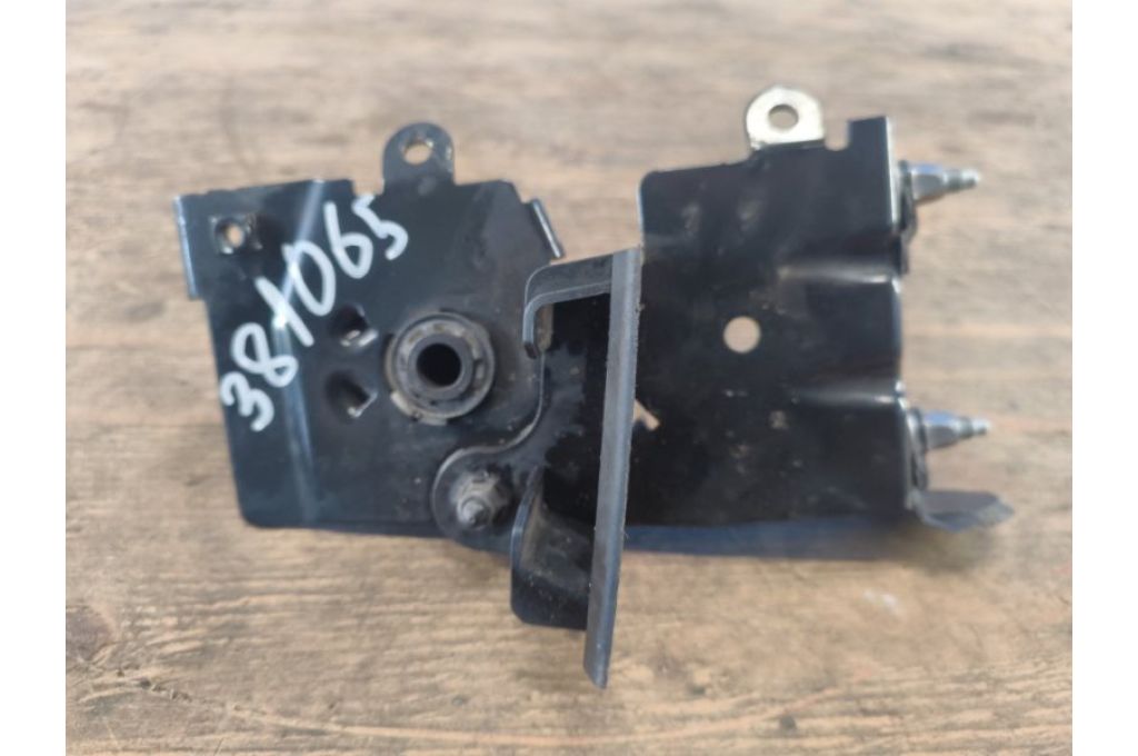 4M0823661C | Klamka otwierania maski AUDI Q7 15-19 (381065) - Zdjęcie 3