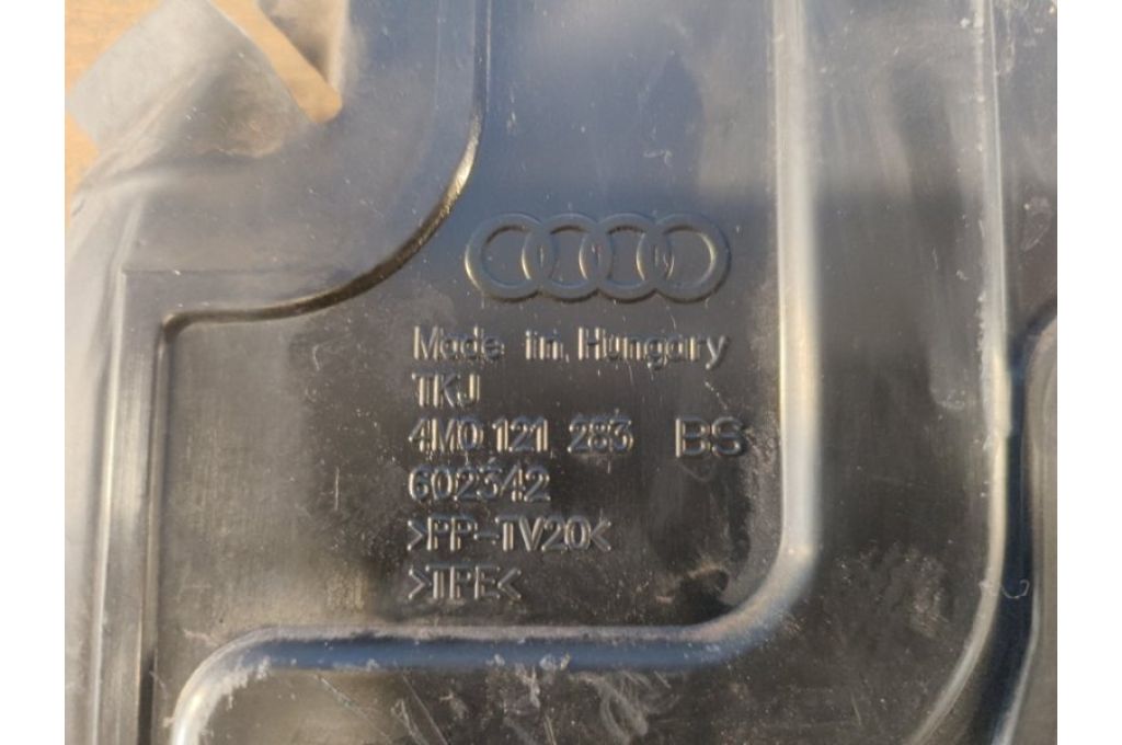4M0 121 283 | deflektor chłodnicy lew. AUDI Q7 15-19 (381090) - Zdjęcie 4