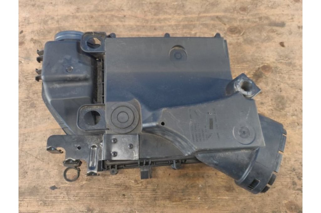 13717604404 | Obudowa filtra powietrza BMW 5 SERIES (F10) 11-13 (381126) - Zdjęcie 4