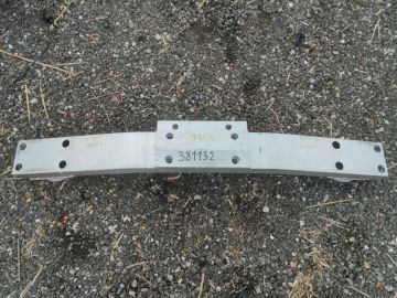 Wzmacniacz tylnego zderzaka INFINITI G25/G35/G37/Q40 06-14