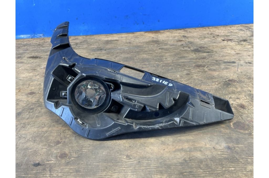 51117303794 | Lampa przeciwmgielna praw. BMW X1 E84 09- (381169)