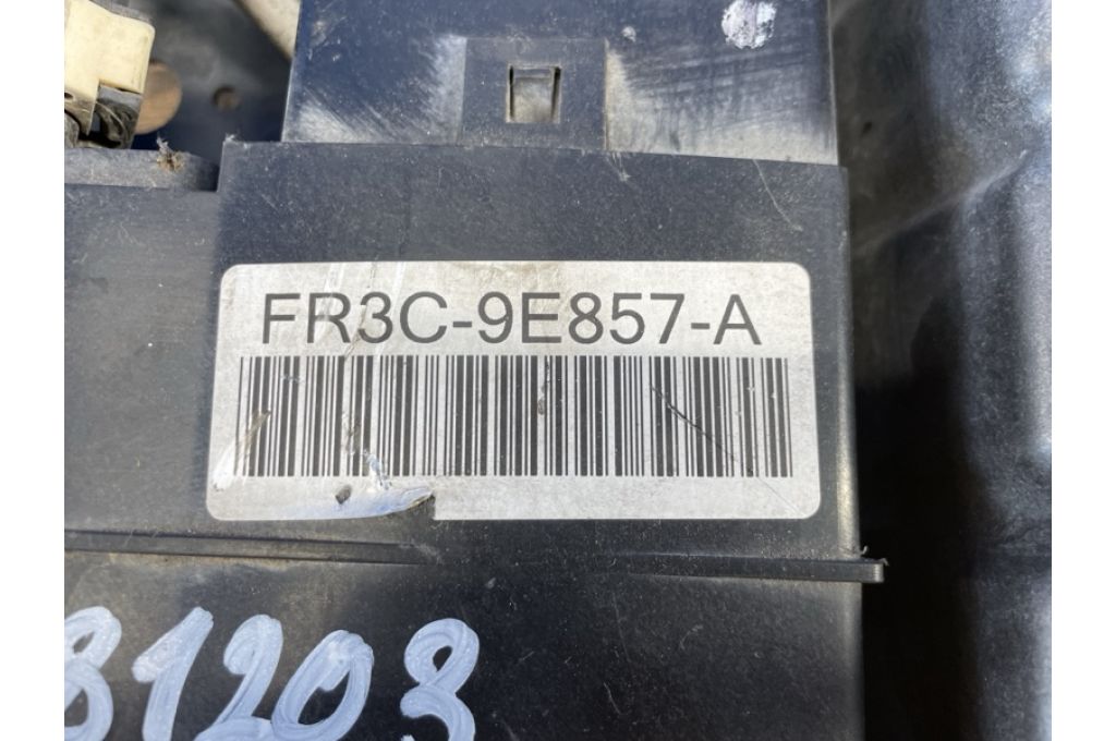 FR3C-9E857-A | Pochłaniacz paliwa FORD MUSTANG 15- (381203) - Zdjęcie 3