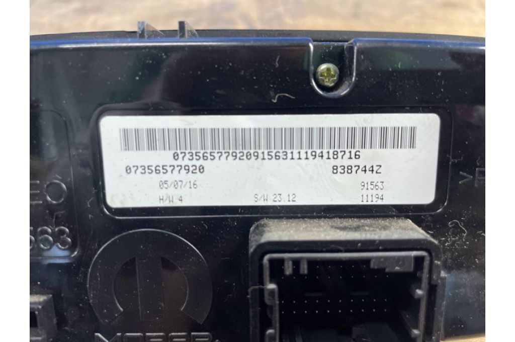 838744Z | Moduł sterowania ogrzewaniem JEEP RENEGADE (BU) 14- (381261) - Zdjęcie 3