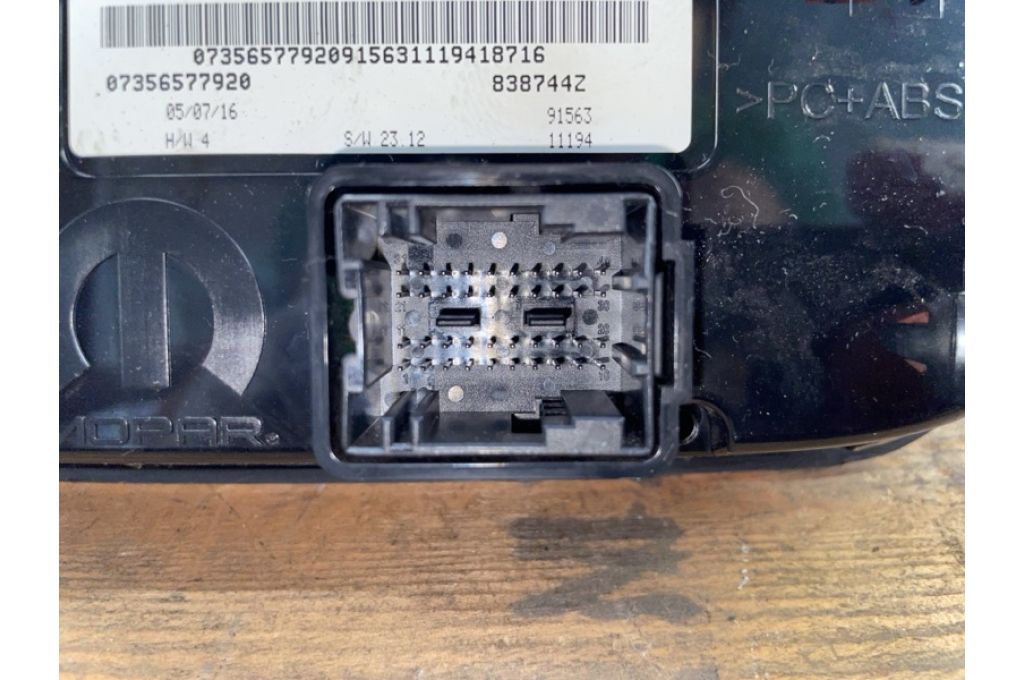 838744Z | Moduł sterowania ogrzewaniem JEEP RENEGADE (BU) 14- (381261) - Zdjęcie 4