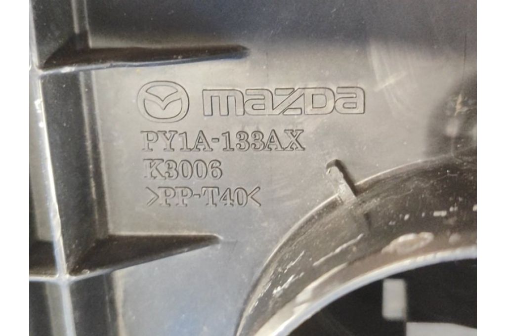 PY1A-133AX | Obudowa filtra powietrza MAZDA 6 GJ 12- (381269) - Zdjęcie 8