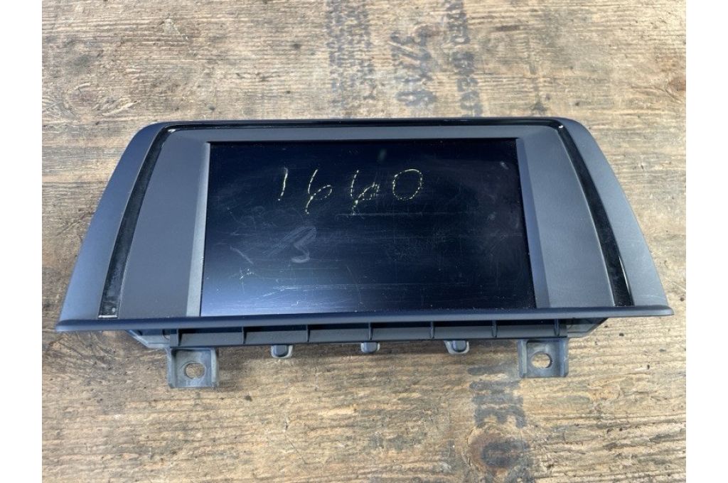 65506837127 | monitor BMW 3 SERIES (F30) 2012–21 (381443)
