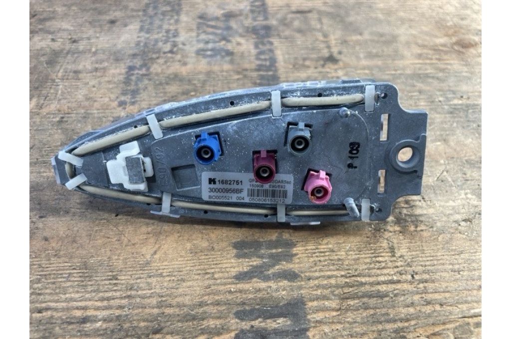 65206972310 | Antena BMW 3 SERIES (E90-E93) 2005–2014 (381454) - Zdjęcie 8