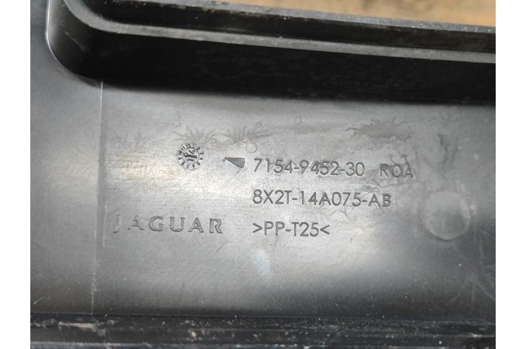 8X2T-14A075-AB | Skrzynka bezpieczników komora silnika JAGUAR XF (X250) 2008–15 (381476) - Zdjęcie 10