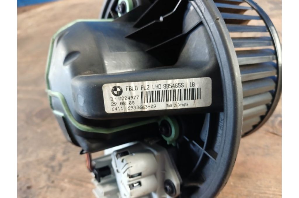 6933663 | silnik nagrzewnicy BMW 3 SERIES (E90-E93) 2005–2014 (381619) - Zdjęcie 5