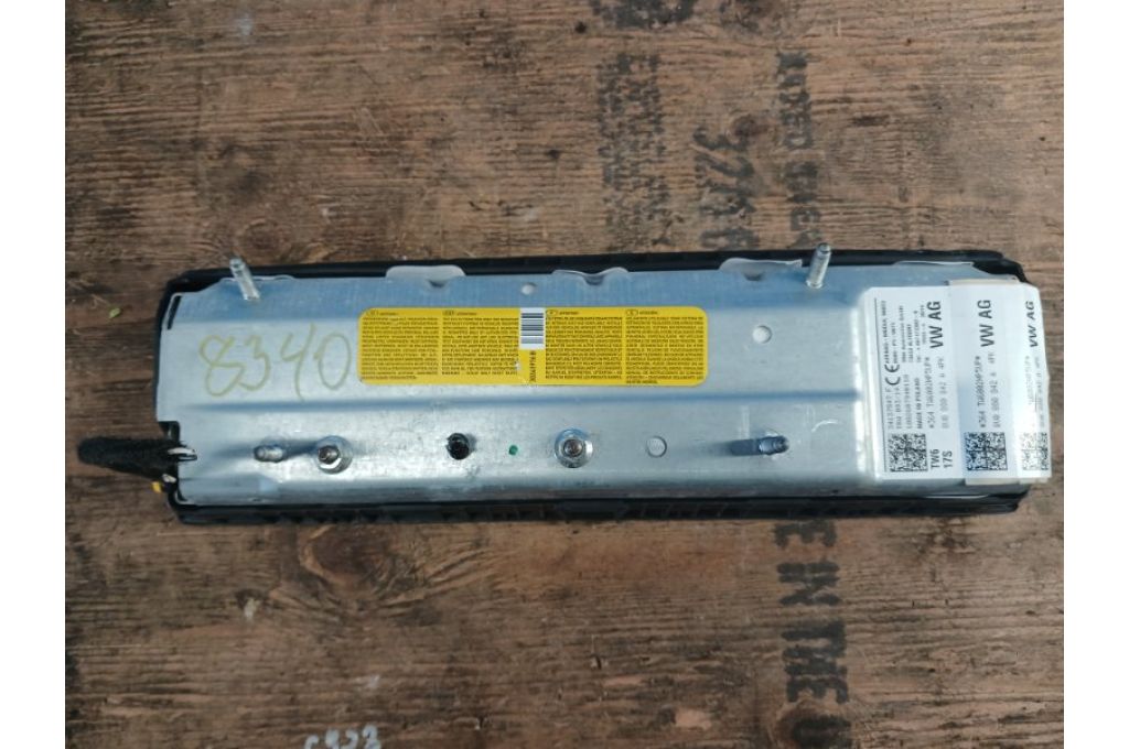 8V0880842A | Poduszka powietrzna na kolana AUDI A3 (8V) 12–17 (381667) - Zdjęcie 2