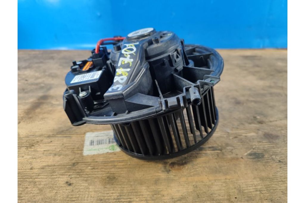 5Q1819021B | silnik nagrzewnicy AUDI A3 (8V) 12–17 (381701)