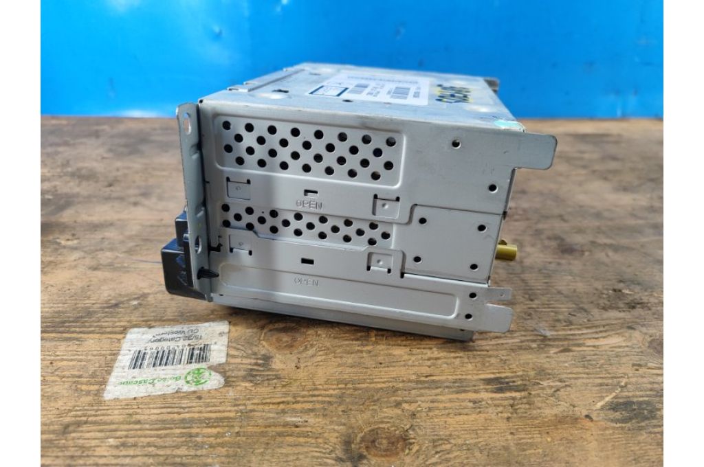 68240130AB | radio DODGE JOURNEY 08-20 (381709) - Zdjęcie 4