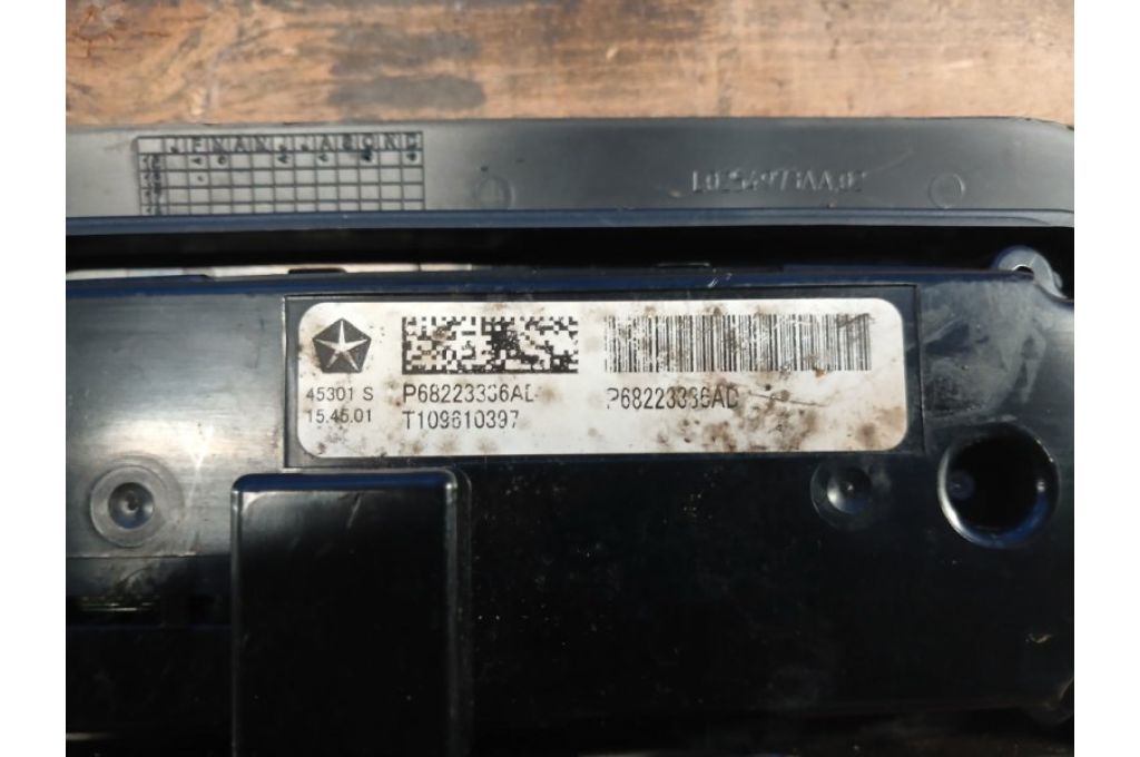 68223336AD | Moduł sterowania ogrzewaniem tyl. CHRYSLER PACIFICA 16-20 (381710) - Zdjęcie 3