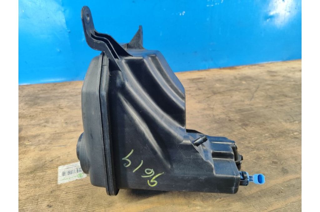 17137567462 | Zbiorniczek wyrównawczy BMW 3 SERIES (E90-E93) 2005–2014 (381195) - Zdjęcie 3