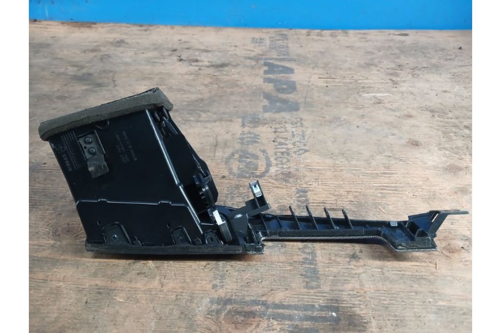 68751-4GA0A | Deflektor powietrza INFINITI Q50 15-20 (381819) - Zdjęcie 5
