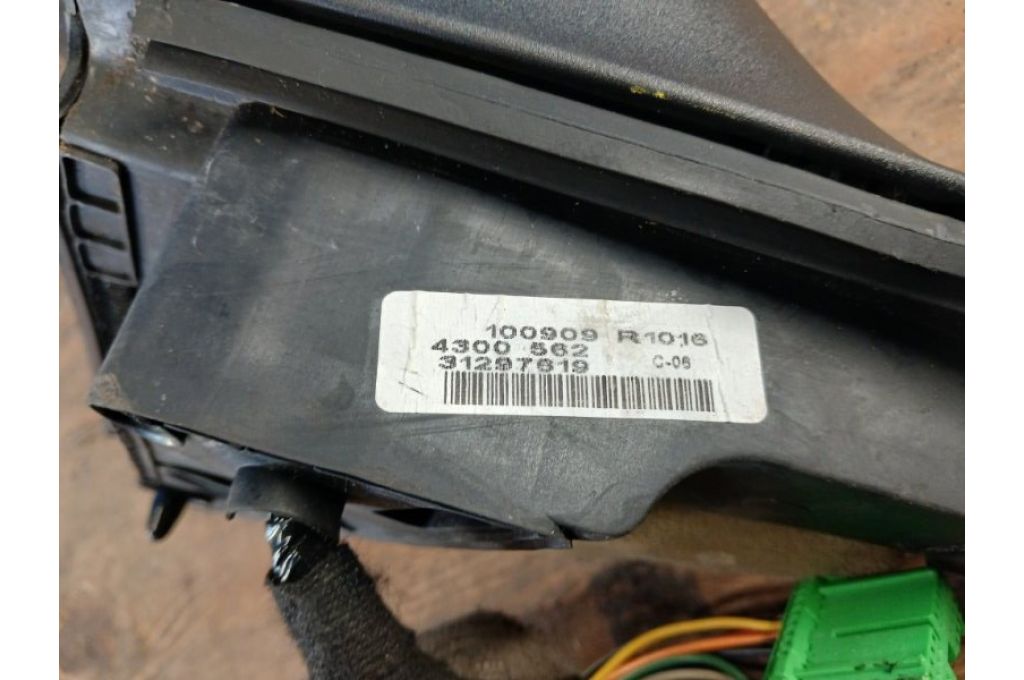 31297619 | Lusterko praw. VOLVO S80 06-16 (381883) - Zdjęcie 8
