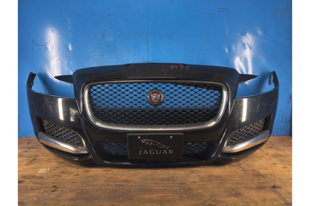 T2H3934LML | Przedni zderzak JAGUAR XF (X260) 2015–24 (382997)