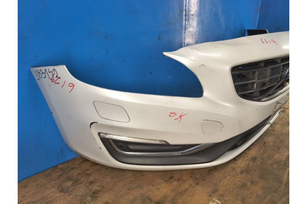 39834865 | Przedni zderzak VOLVO S60 13-18 (383142) - Zdjęcie 2