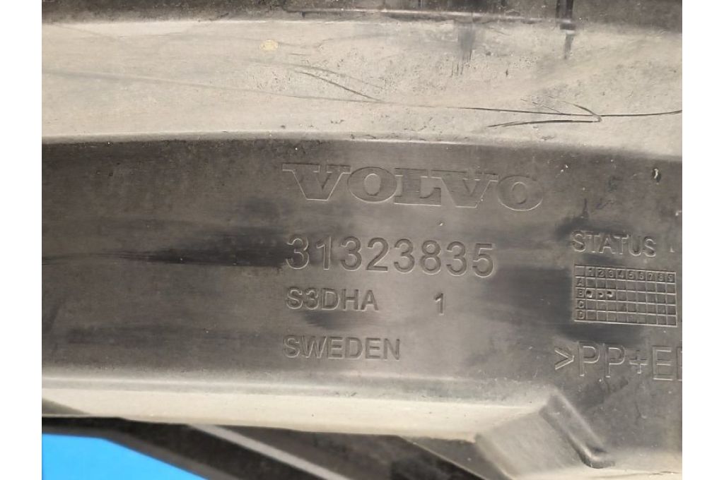 39834865 | Przedni zderzak VOLVO S60 13-18 (383142) - Zdjęcie 14
