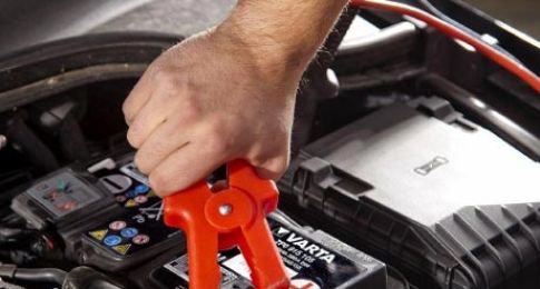 Jak uruchomić samochód w silnym mrozie